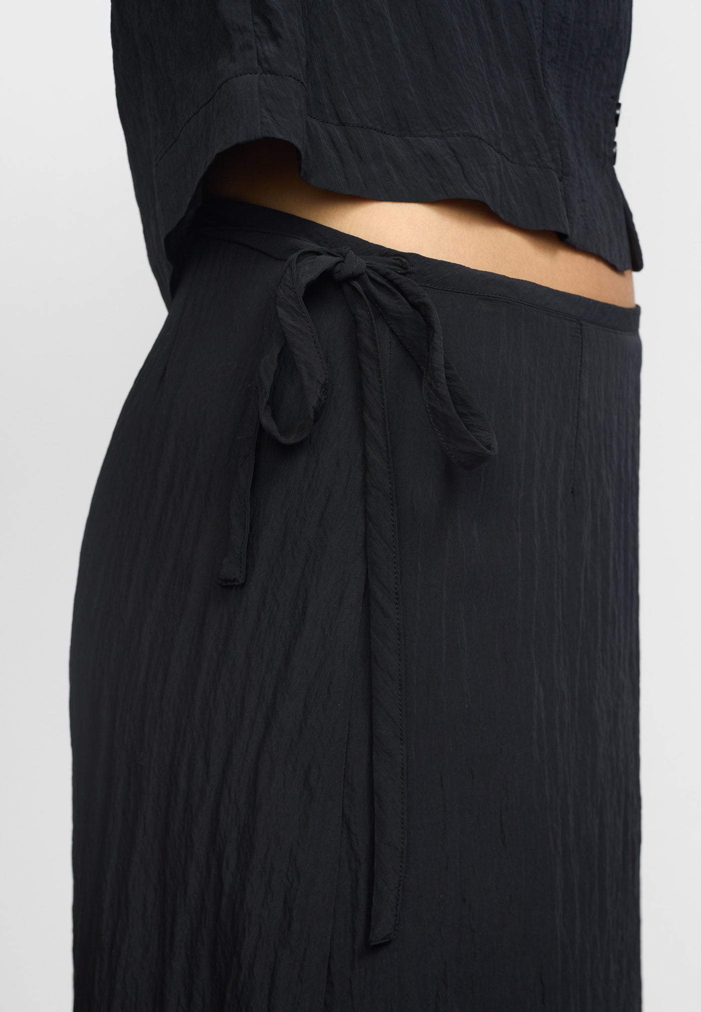 esmé studios ESAyla Wrap Skirt Skirt 001 Black