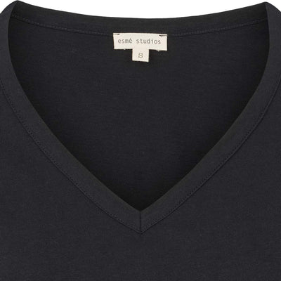 esmé studios ESSigne V-neck T-shirt GOTS T-shirt and Tops 001 Black